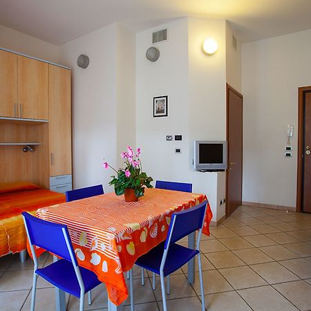 Residence Leonardo Lido di Spina Kültér fotó