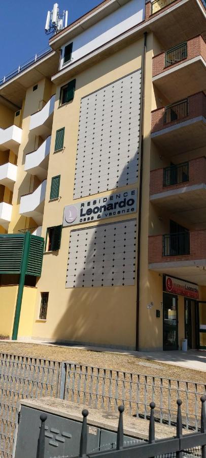 Residence Leonardo Lido di Spina Kültér fotó